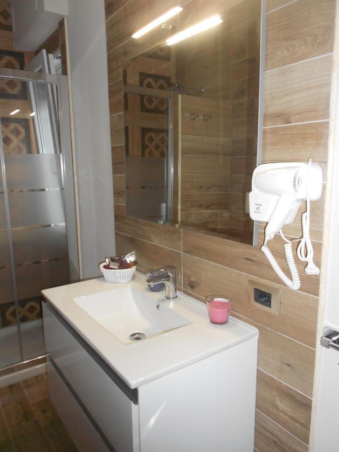 Home Syrakos B&B 시라쿠사 외부 사진
