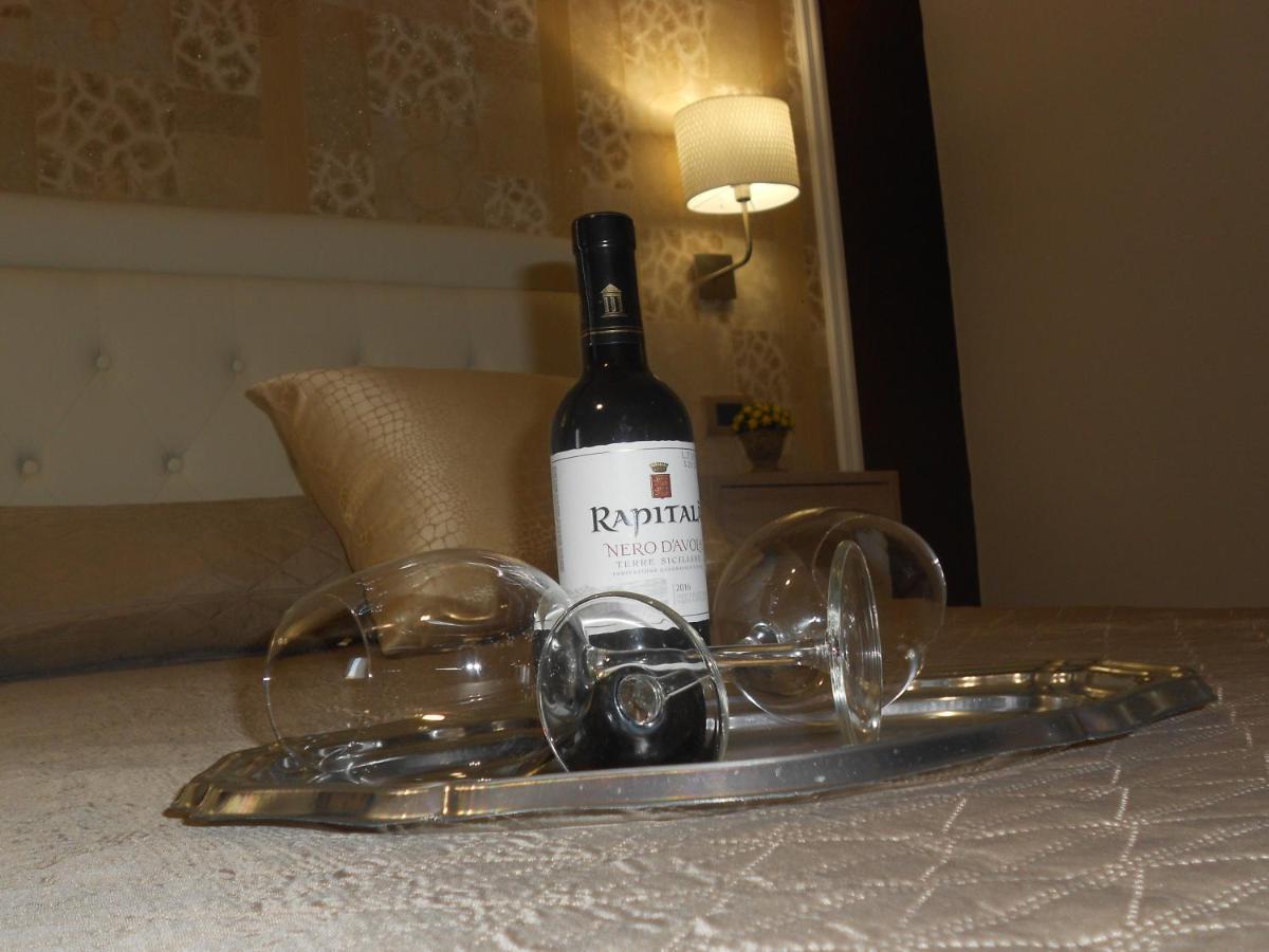 Home Syrakos B&B 시라쿠사 외부 사진
