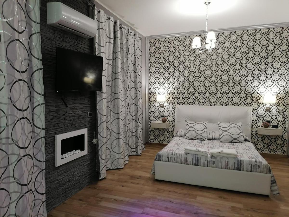 Home Syrakos B&B 시라쿠사 외부 사진
